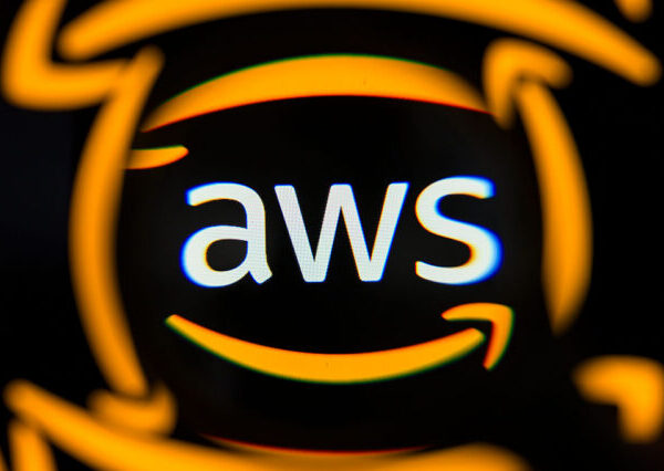 Іран знову атакував дата-центри Amazon на тлі розширення війни