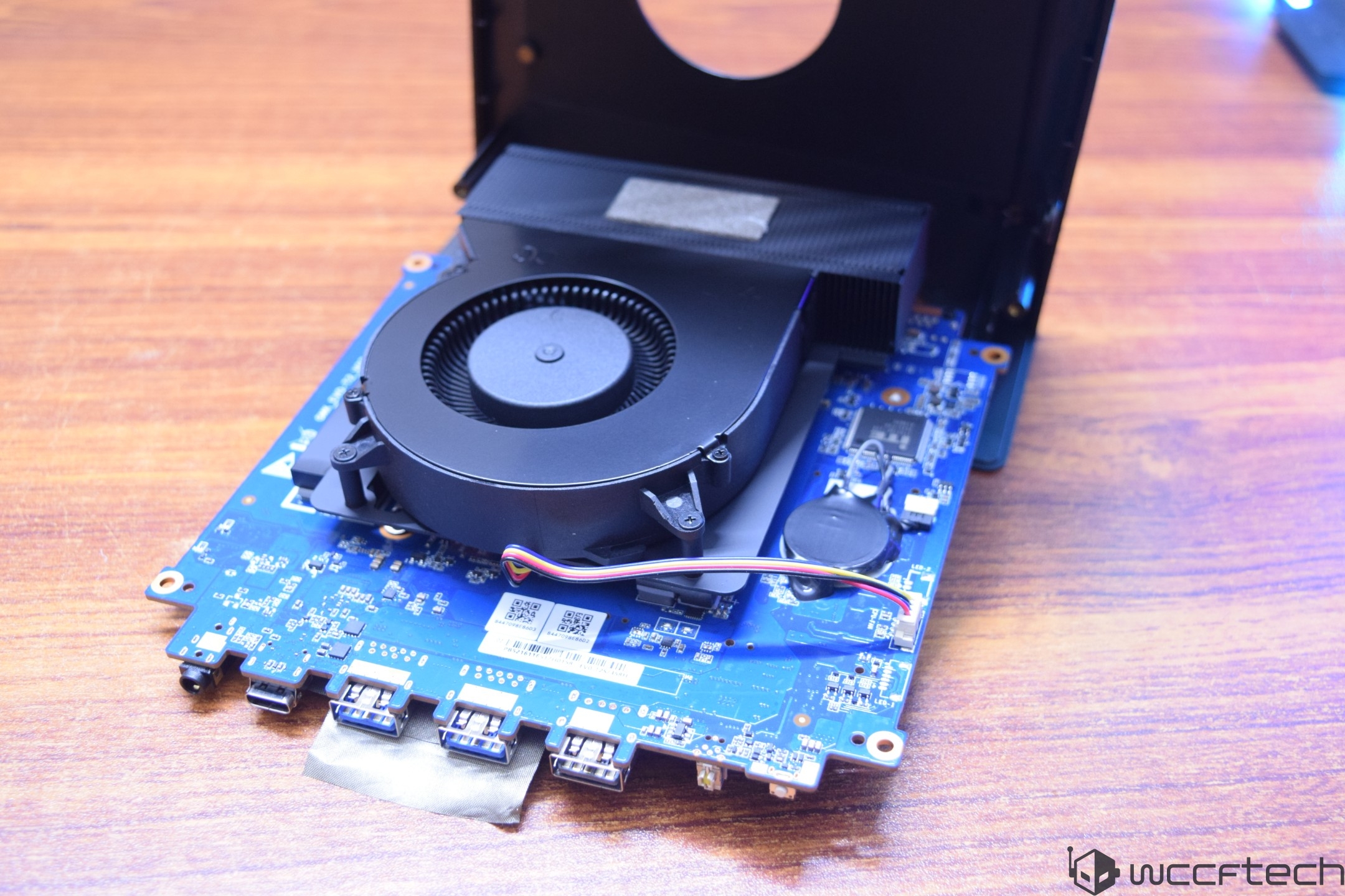 Огляд GMKtec NucBox EVO-T2S: "Intel Core Ultra X7 358H" на Panther Lake – Міні-ПК з функціями нового рівня 31 Огляд GMKtec NucBox EVO-T2S: "Intel Core Ultra X7 358H" на Panther Lake – Міні-ПК з функціями нового рівня 31