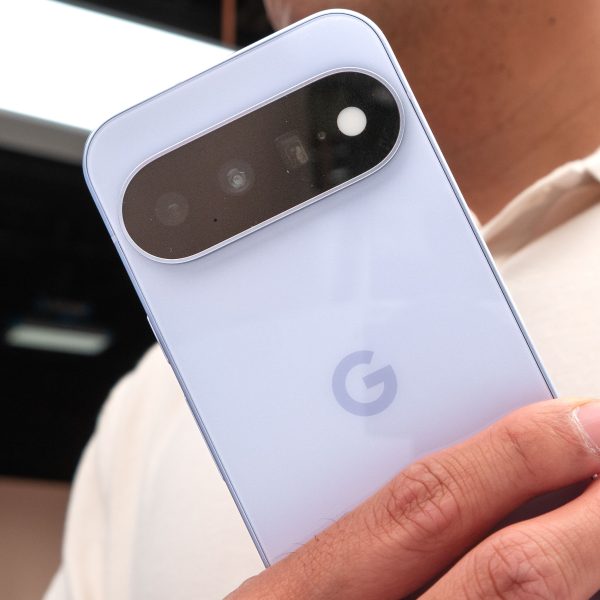 Pixel 8a: Google розчаровує новими смартфонами