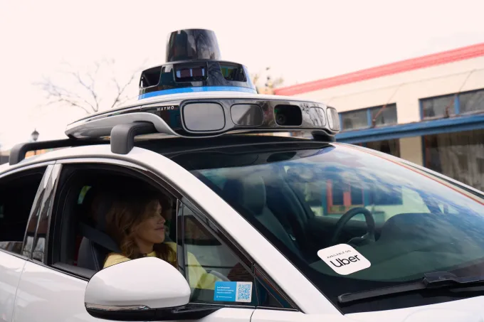 Uber будує імперію автономних авто: ось усі компанії, які їй допомагають 12 Uber будує імперію автономних авто: ось усі компанії, які їй допомагають 12