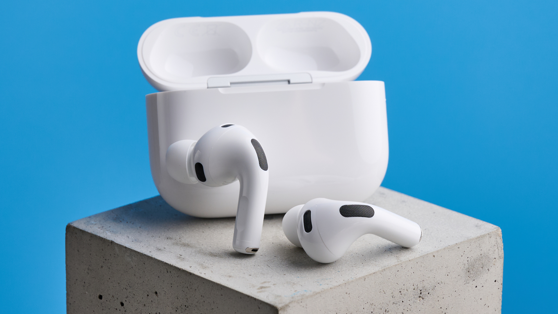 AirPods Ultra з камерами: витік відео викликав суперечки щодо приватності 2