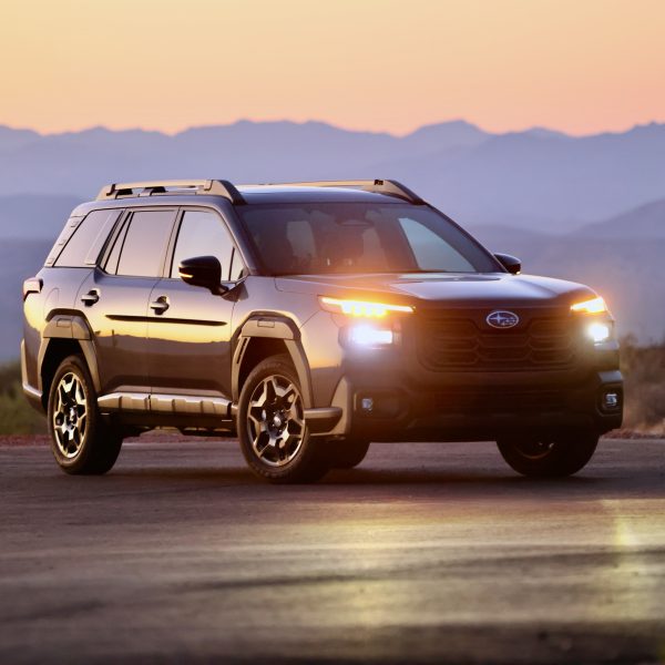 Subaru Outback Limited 2026: зовні стриманий, всередині майже преміальний