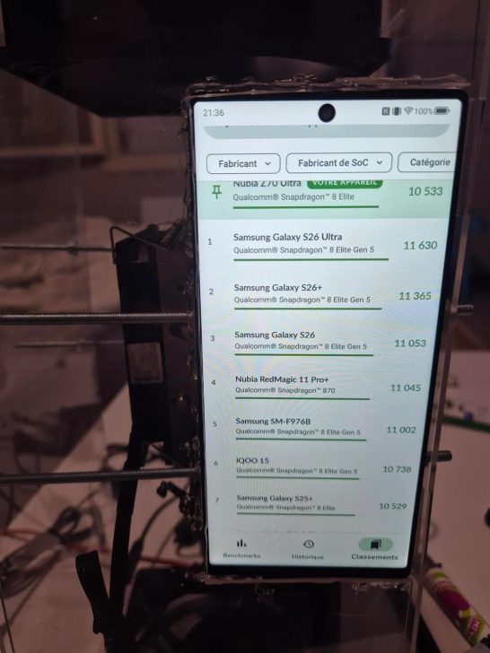 Смартфон з 24 ГБ ОЗП трансформується у ПК з двома кулерами та прозорим корпусом 4