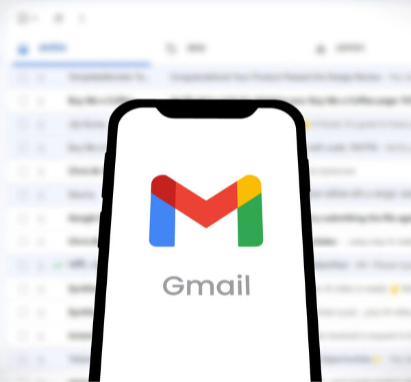 Google дозволить політикам обходити спам-фільтри Gmail