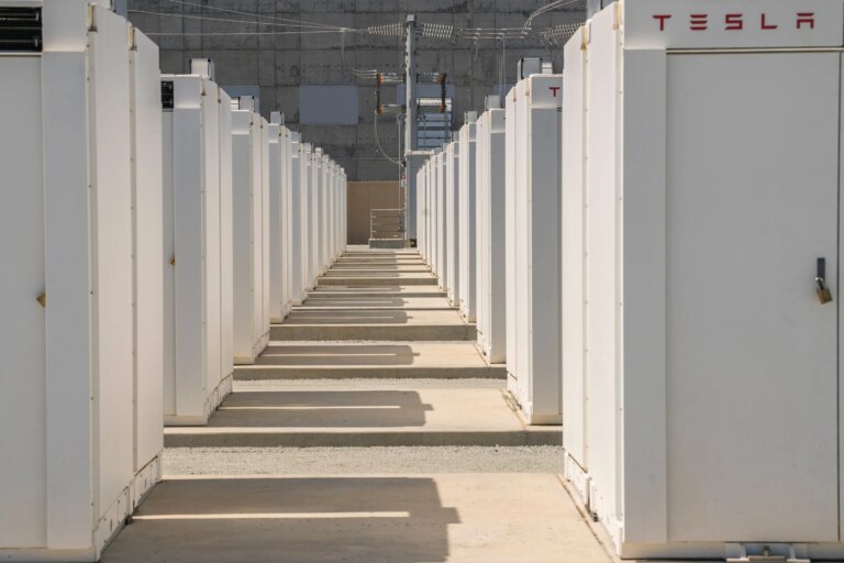 SpaceX скупив Tesla Megapacks на $329 мільйонів цього року 5