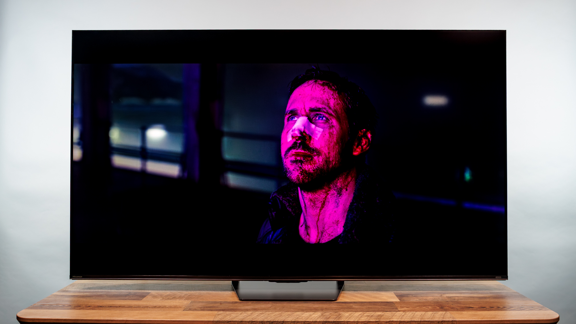 Hisense U7SG проти TCL QM7L: Тестуємо середньобюджетні телевізори, щоб визначити кращий вибір 6 Hisense U7SG проти TCL QM7L: Тестуємо середньобюджетні телевізори, щоб визначити кращий вибір 6