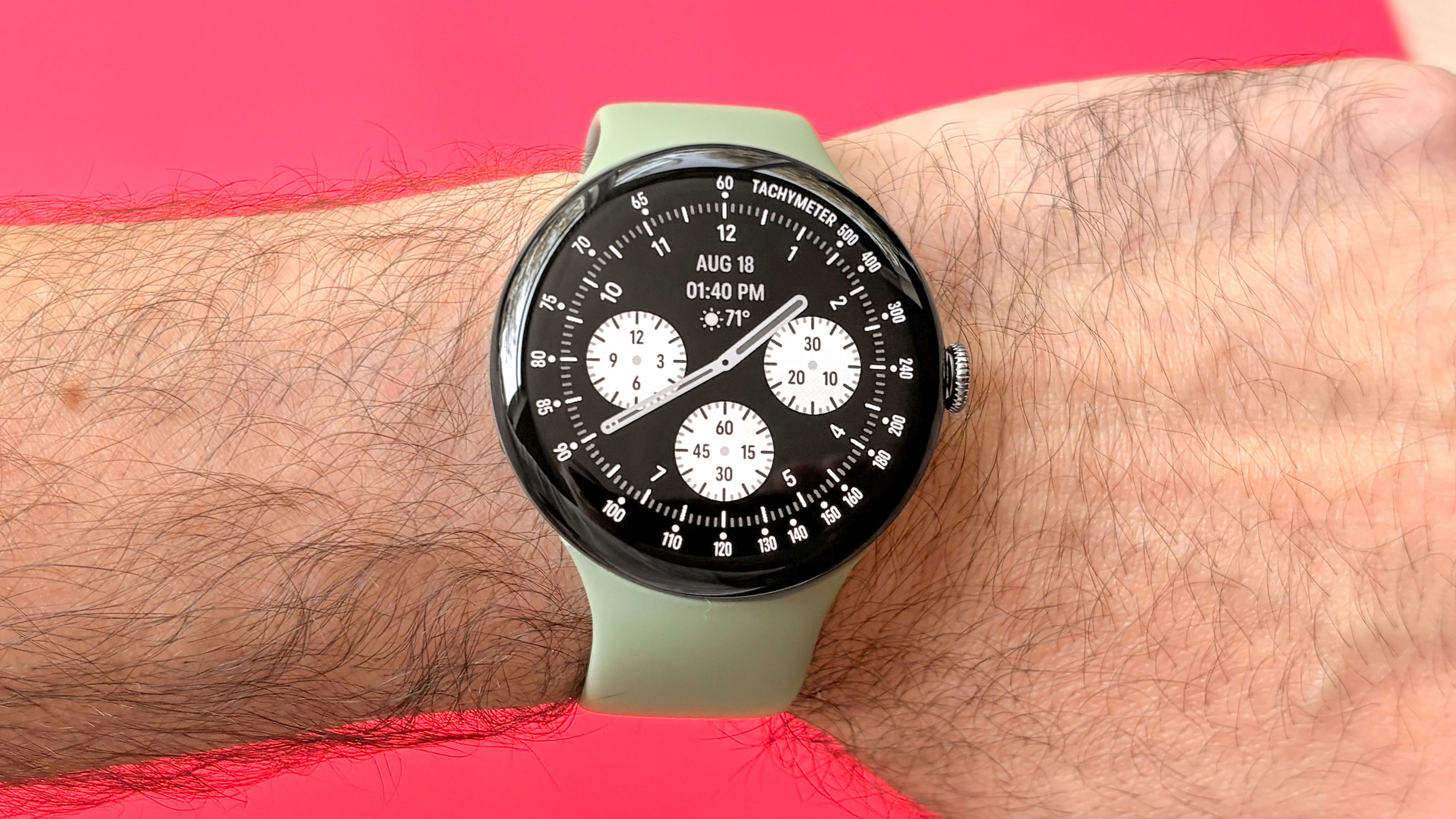Pixel Watch 5 обійшов Samsung Galaxy Watch 9 у 4000 кроках: названо нового Android-чемпіона 5