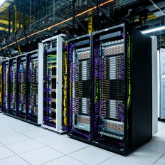 Starlink перетворює супутникові тарілки на мобільні станції: Маск кидає виклик Verizon, AT&T та T-Mobile, щоб оминути величезні витрати 4 Starlink перетворює супутникові тарілки на мобільні станції: Маск кидає виклик Verizon, AT&T та T-Mobile, щоб оминути величезні витрати 4
