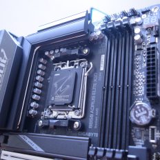 Китайські чіпи пам'яті CXMT розганяються до 8800 MT/s на AM5, демонструючи швидке становлення конкурента для усталених виробників DDR5 6