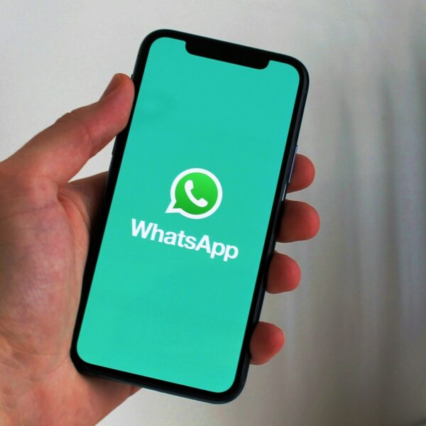 WhatsApp посилює двофакторну автентифікацію та підтримує кілька ключів доступу
