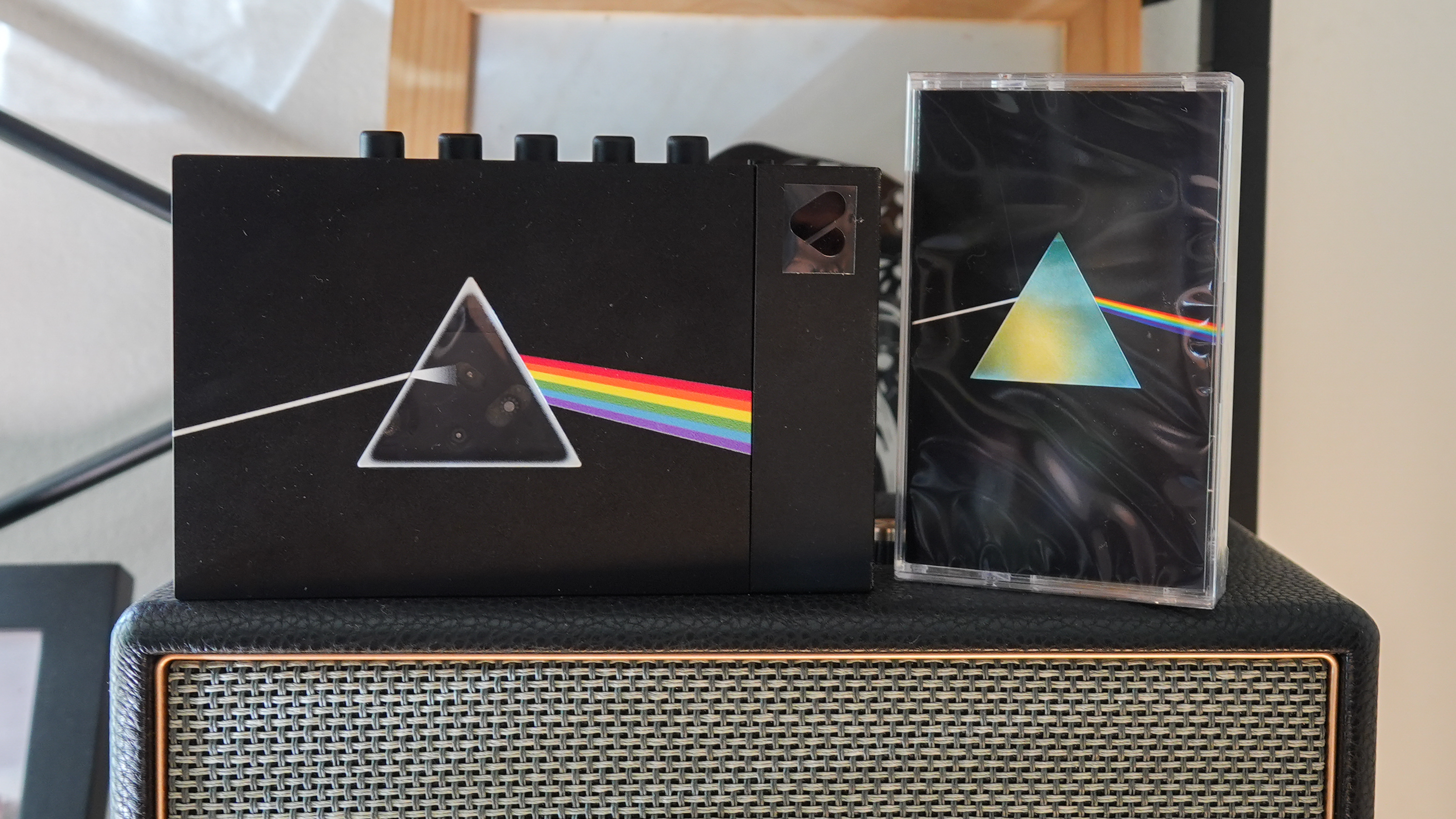 We Are Rewind перетворює плеєри на колекційні предмети з колаборацією Pink Floyd 1 We Are Rewind перетворює плеєри на колекційні предмети з колаборацією Pink Floyd 1