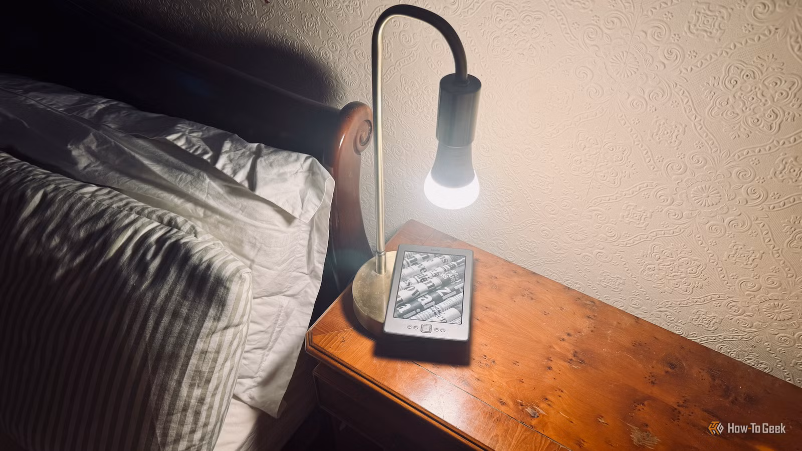 Як Kindle перетворив лампу в центрі уваги спальні 1