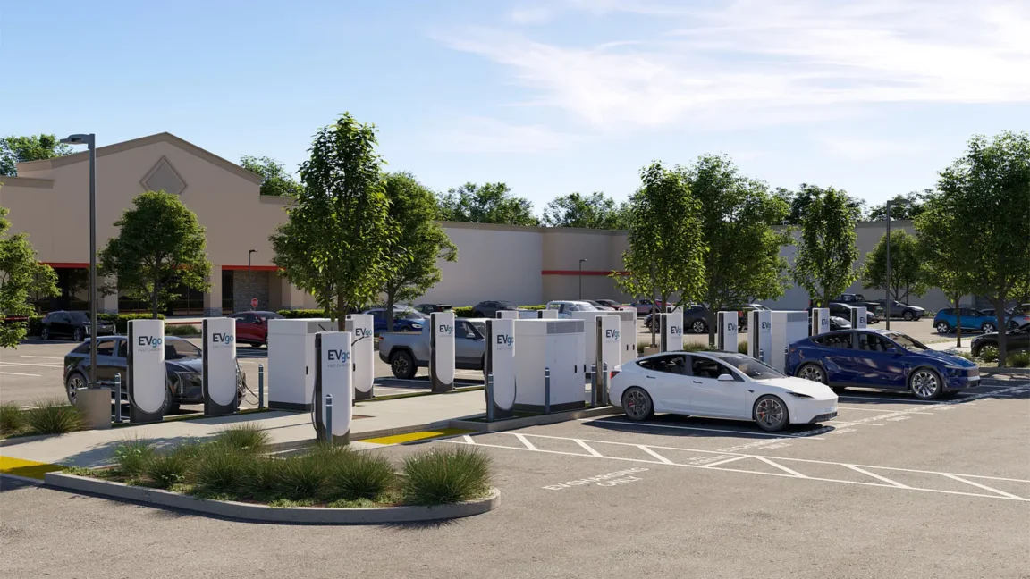 EVgo розпочала будівництво станцій Tesla Supercharger за ліцензією 2