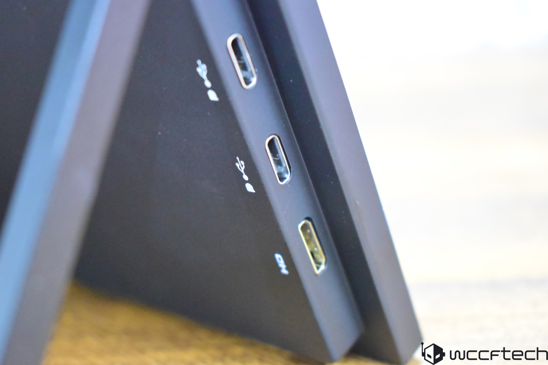 Uperfect 18.5 дюймів 120 Гц NxtLED: портативний монітор для доступних ігрових рішень 6