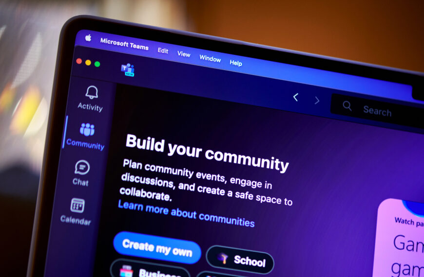 Головна 2 Microsoft Teams дозволить двом користувачам одночасно ділитися екраном