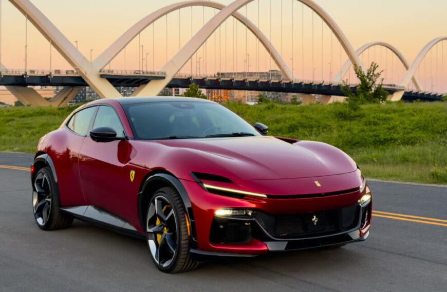 Ferrari Purosangue: Не все те позашляховик, що має високий кліренс