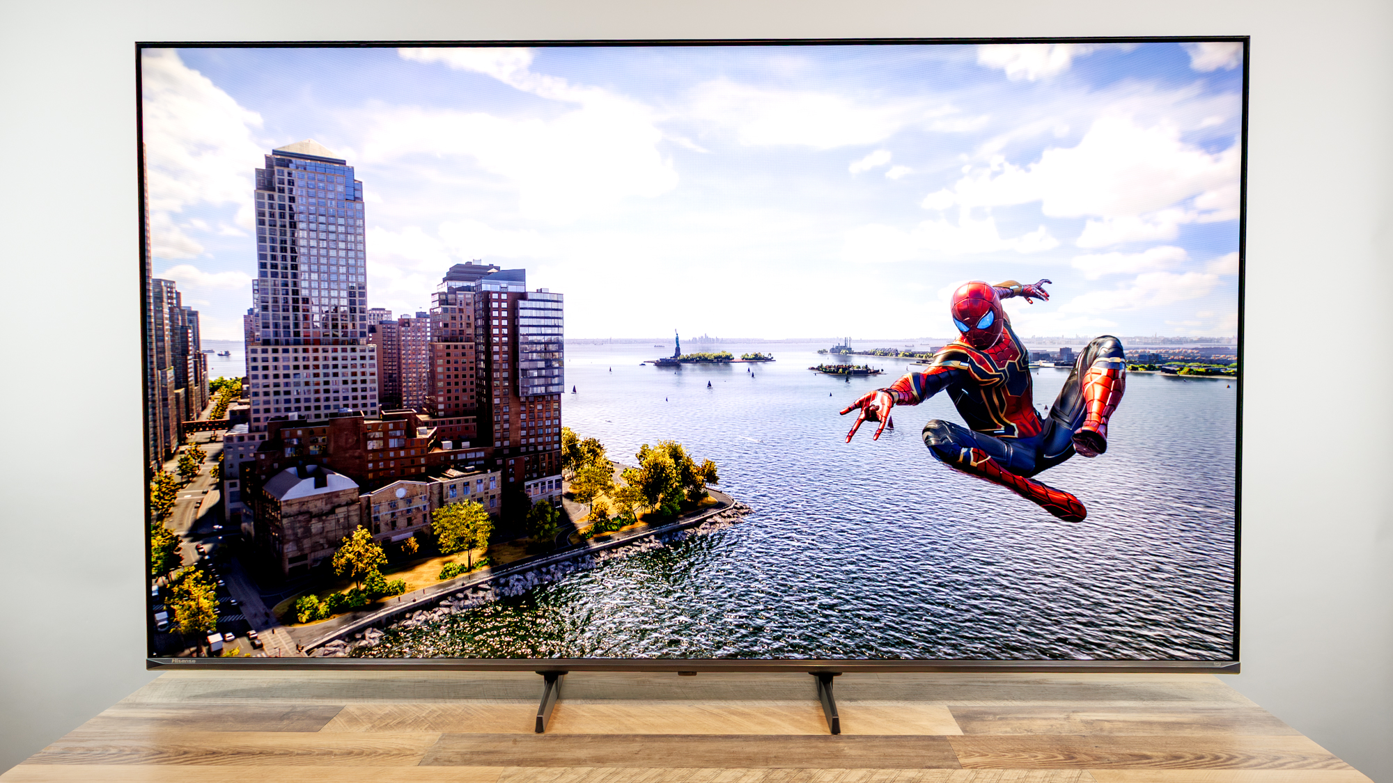 Sony Bravia 3 II проти Hisense U6SF Pro: який телевізор переміг у тестуванні 6