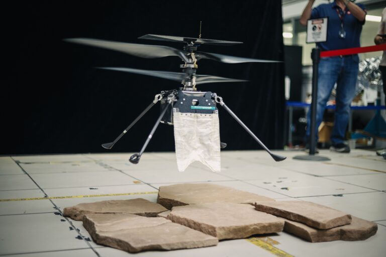 NASA розглядає гелікоптери як ключовий елемент майбутніх місій на Марс 7 NASA розглядає гелікоптери як ключовий елемент майбутніх місій на Марс 7
