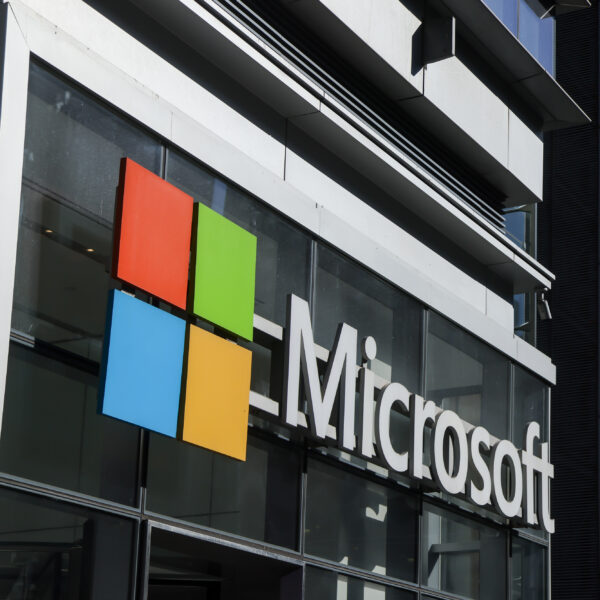 Microsoft планує посилити позиції на ринку хмарних обчислень