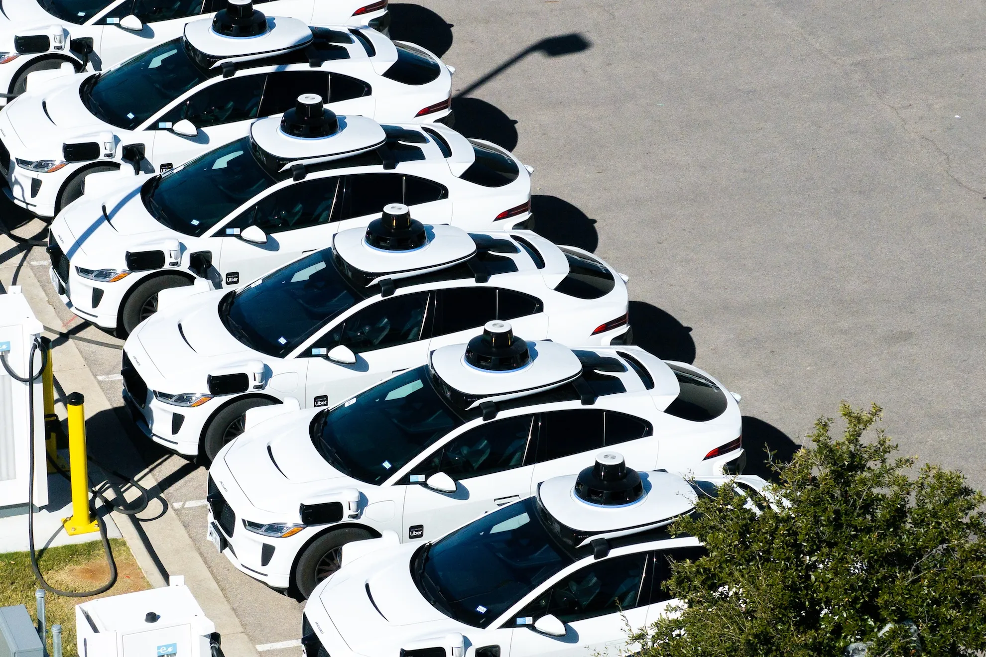Waymo відновила роботу в Сан-Антоніо через 5 місяців після припинення через повені 2