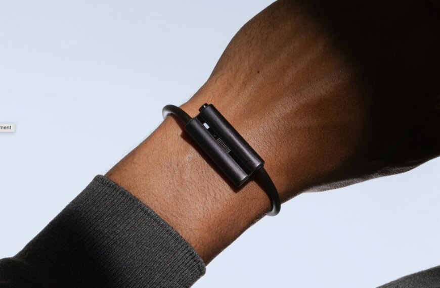 Засновники Fitbit запустили Luffu Link, LTE-браслет для здоров’я та безпеки