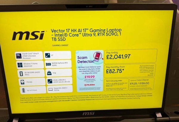 MSI Gaming Laptop з RTX 5090 та 32GB DDR5 продається за $2,760 на розпродажі у Великій Британії