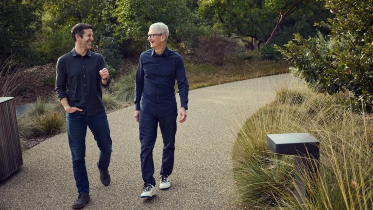 Тім Кук: Apple тепер у руках творця продуктів 40