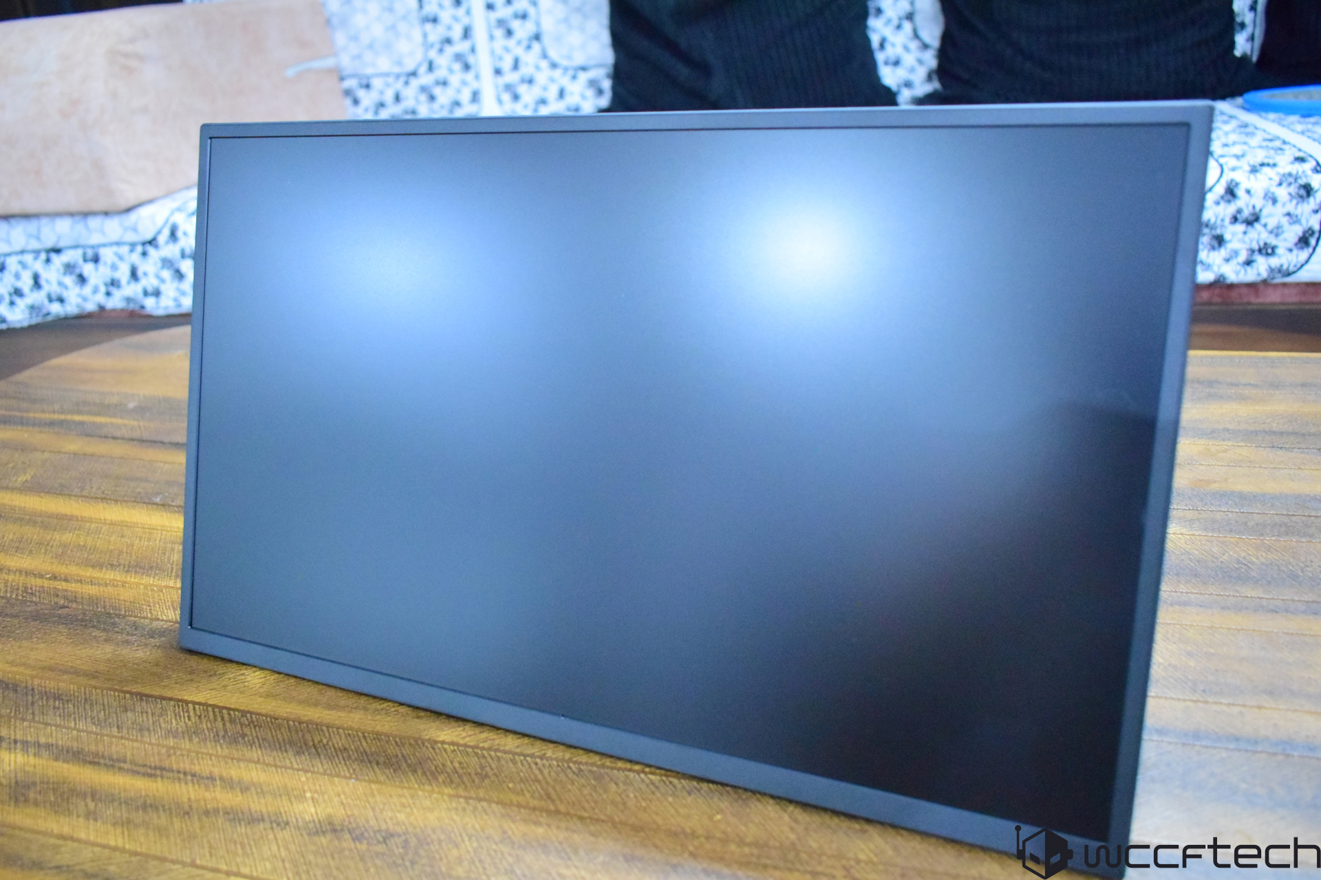 Uperfect 18.5 дюймів 120 Гц NxtLED: портативний монітор для доступних ігрових рішень 5