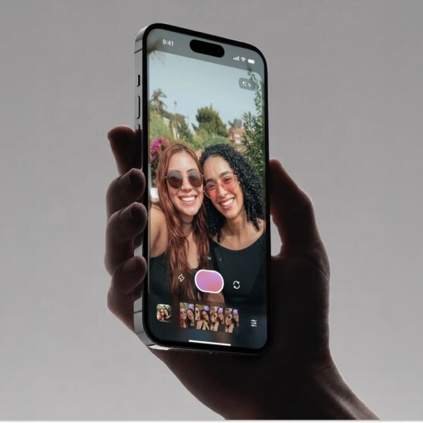 Колишні топменеджери TikTok створили AI-помічника для ідеальних фото