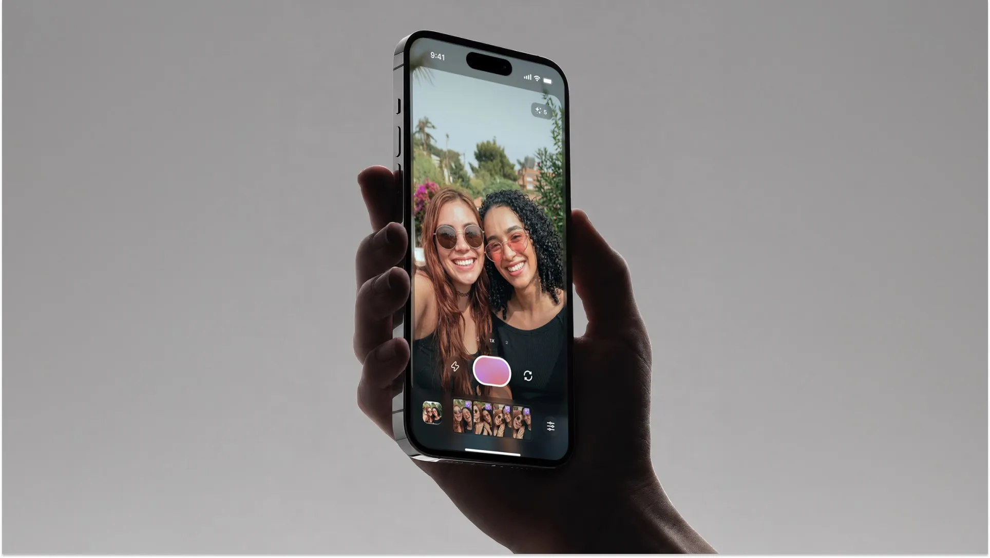 Колишні топменеджери TikTok створили AI-помічника для ідеальних фото 1 Колишні топменеджери TikTok створили AI-помічника для ідеальних фото 1