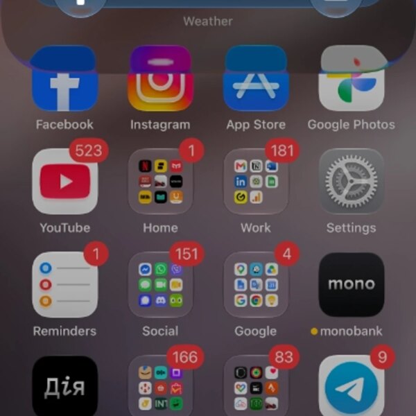 Баг в iOS 27 “заморожує” iPhone, ставши трендом у соцмережах