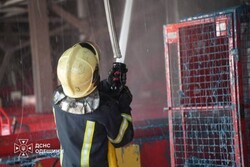 Під Одесою атаковано відділення "Нової Пошти" 3 ППО відбивала російський удар: під Одесою уражено "Нову Пошту"