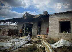 У Одеській області знову атаковано склади