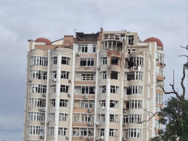 Росія атакувала Одесу: наслідки повітряного удару (оновлюється)