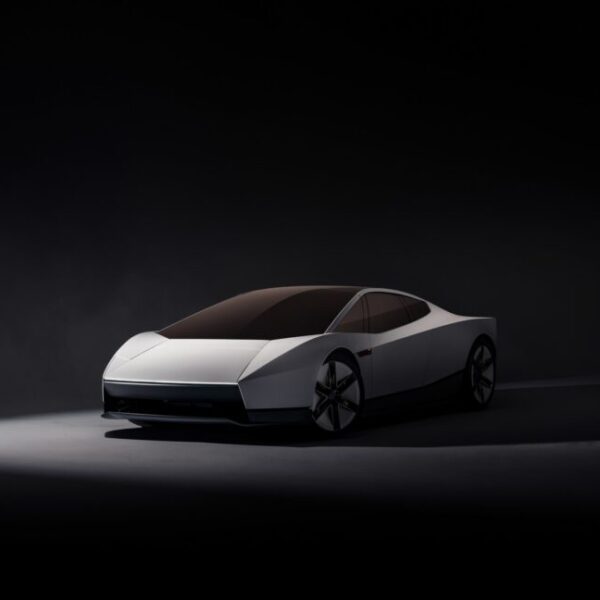Tesla повертає в Roadster технологію 50-річної давнини