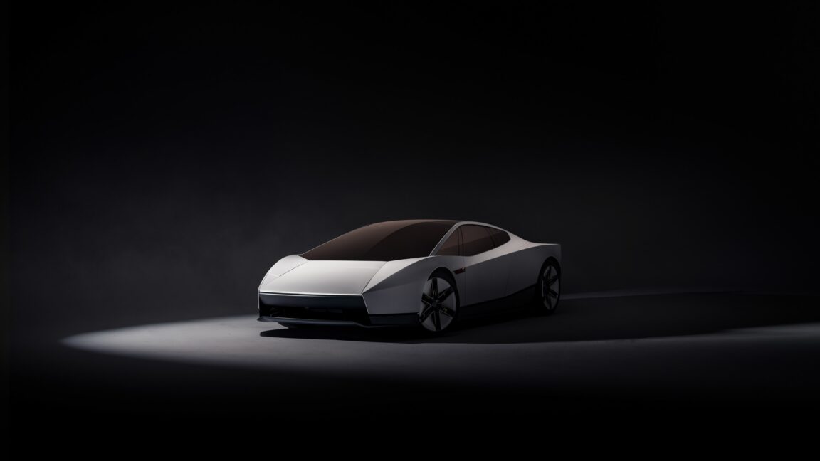 Tesla повертає в Roadster технологію 50-річної давнини 1