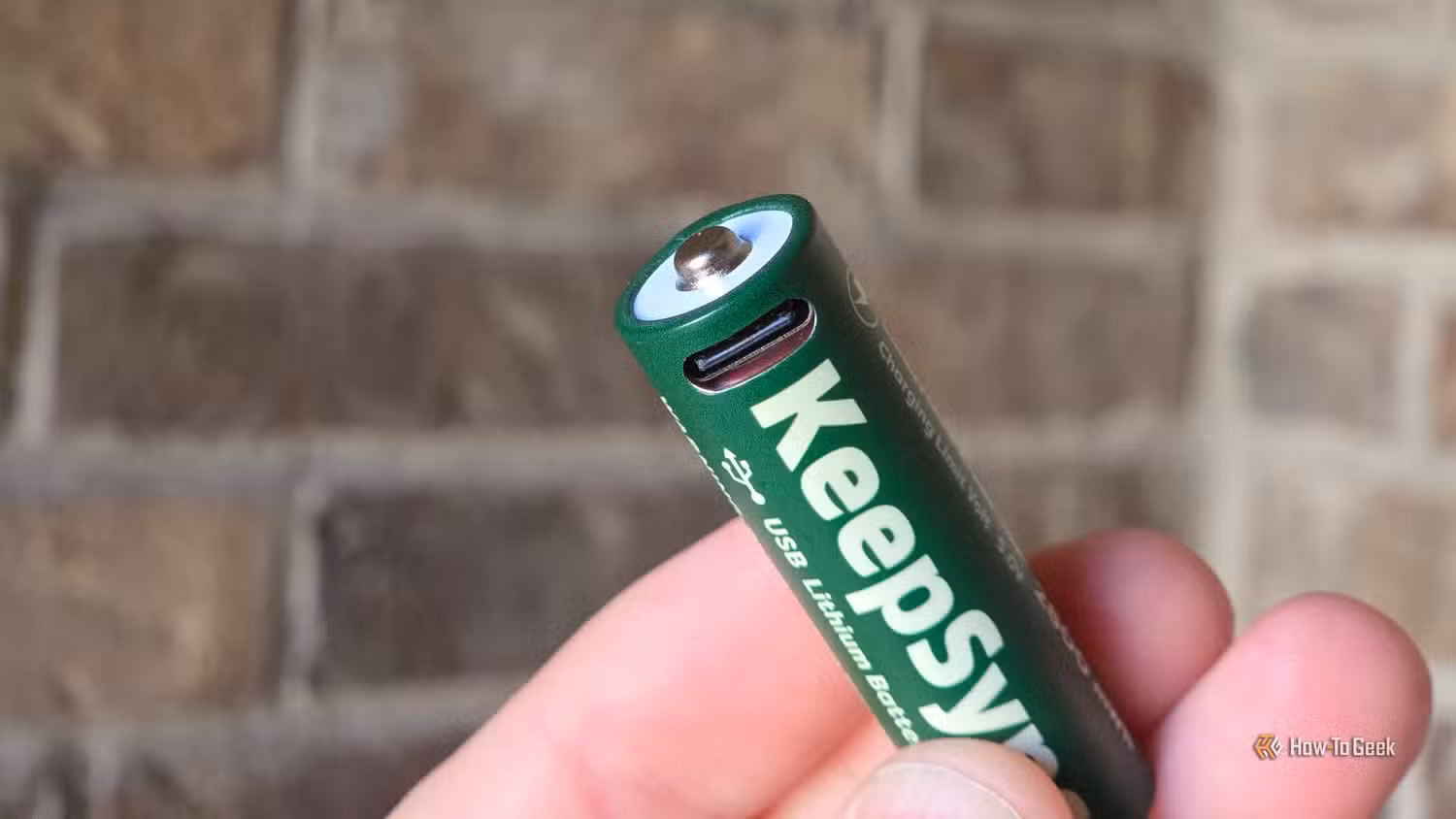 Тестуємо USB-C АА батарейки для камер безпеки 6