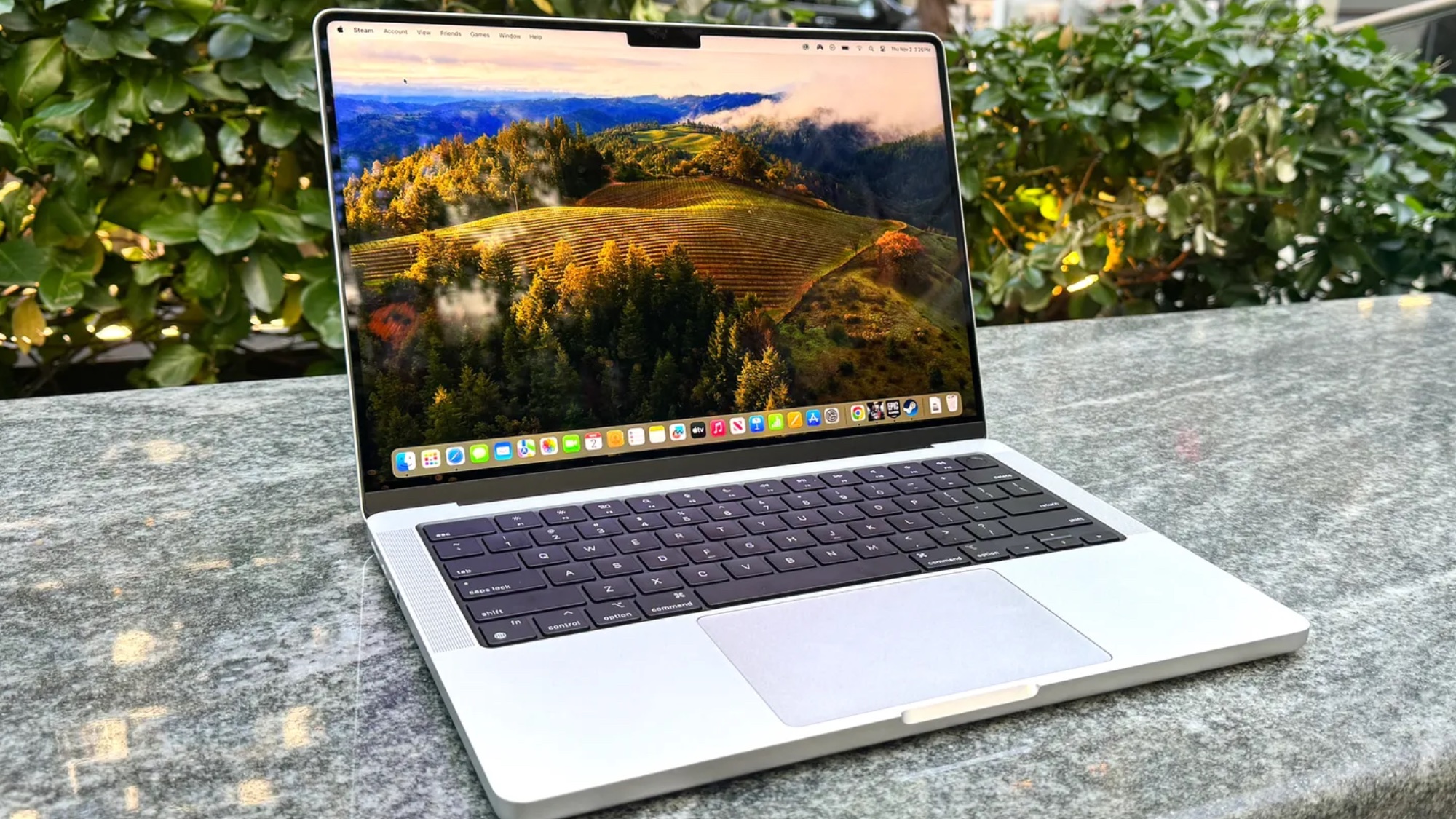 Apple представить OLED MacBook Pro та новий iPad mini 1 Apple представить OLED MacBook Pro та новий iPad mini 1