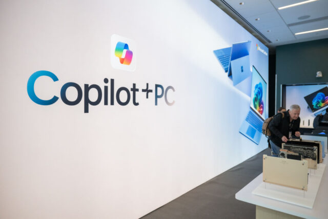 Microsoft скасовує вимогу "Copilot+ PC" 2