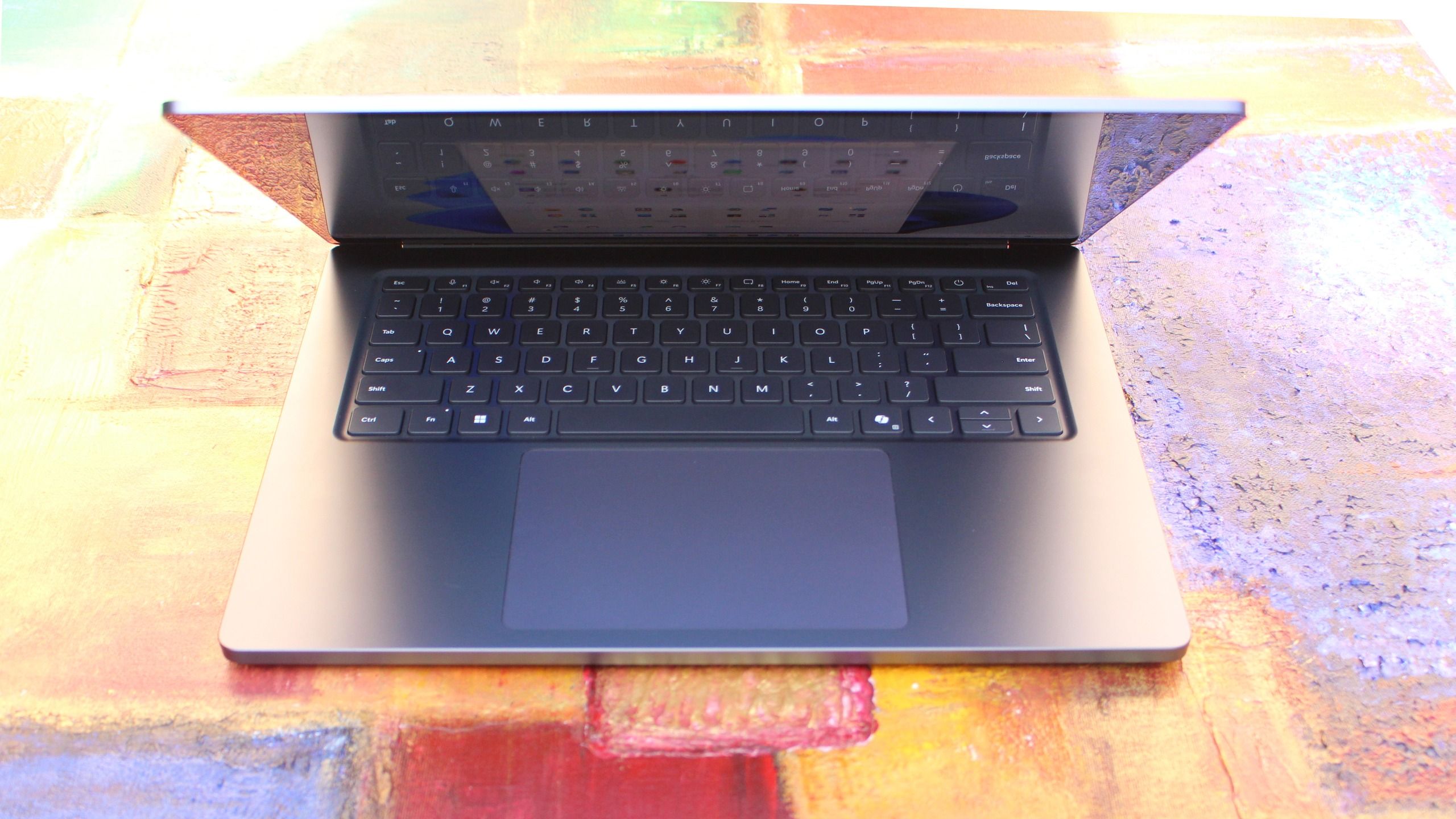 Surface Laptop Ultra: чи Windows 11 допомагає чи заважає продажам? 4