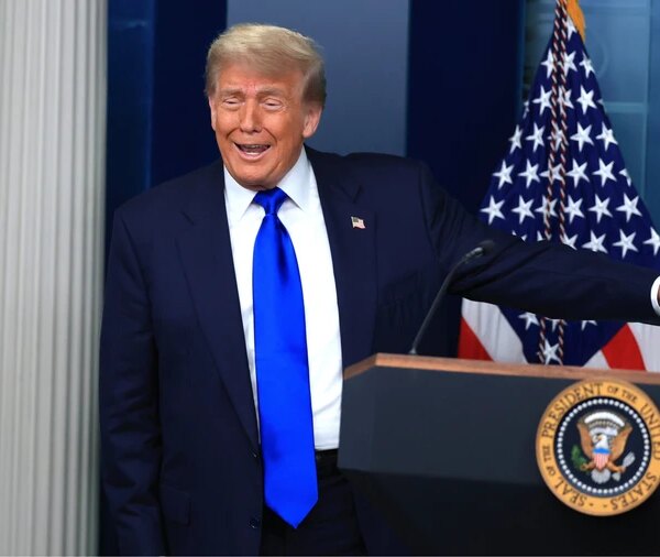 Трамп просив Google перейменувати Атлантичний океан на Океан Трампа