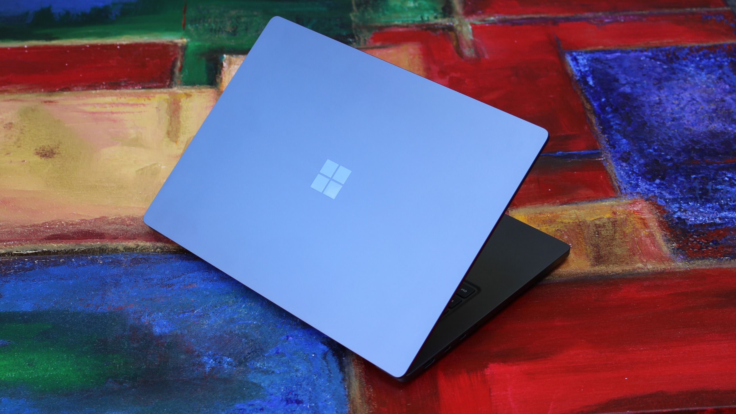 Surface Laptop Ultra: чи Windows 11 допомагає чи заважає продажам? 5