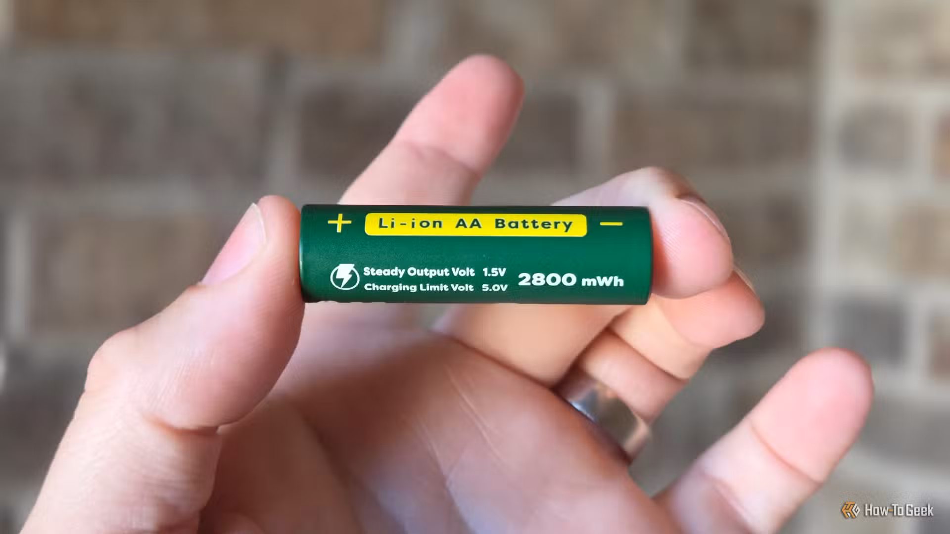 Тестуємо USB-C АА батарейки для камер безпеки 9