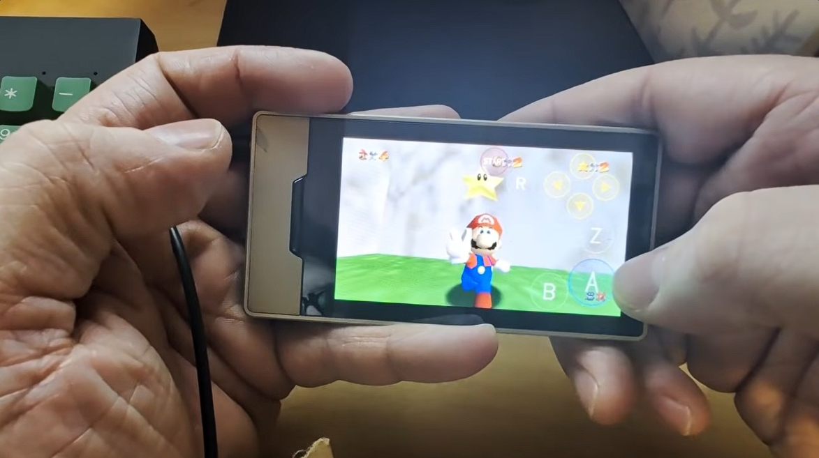 Чи зможе iPod запустити Super Mario 64: перевіряємо старі гаджети 1