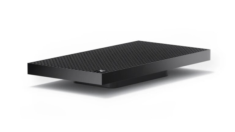 Microsoft випустила Surface RTX Spark Dev Box за $6,000 86