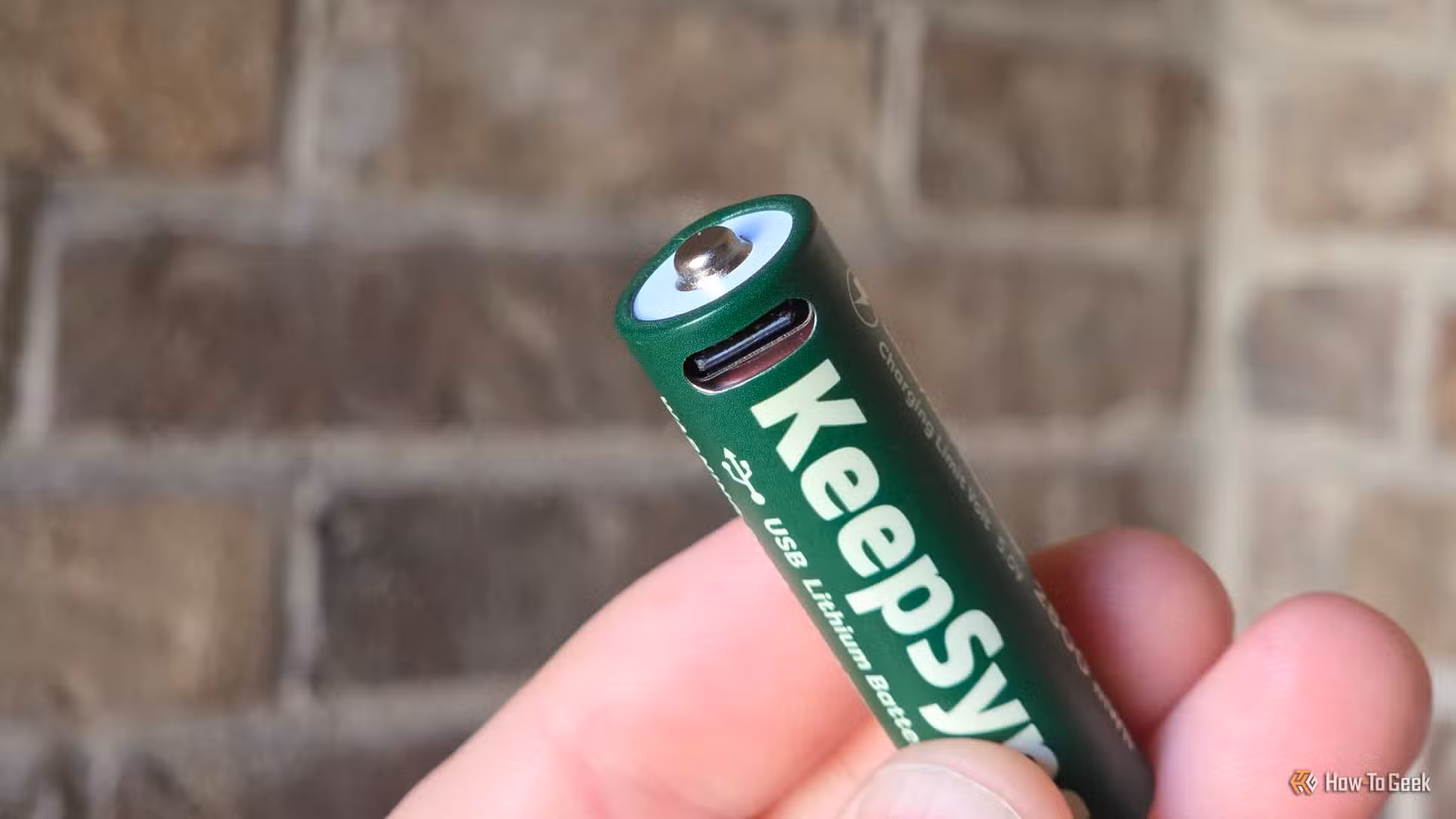 Тестуємо USB-C АА батарейки для камер безпеки 11